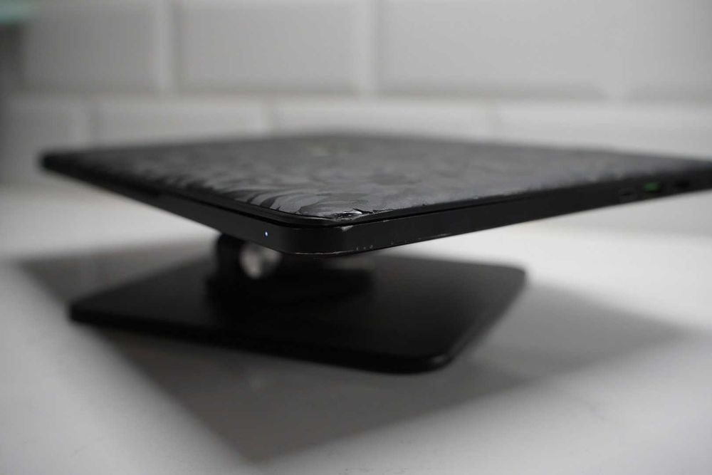 Razer Blade 14 (2016) i7-6700HQ, GTX 1060, 16GB RAM, 512GB SSD, QHD+