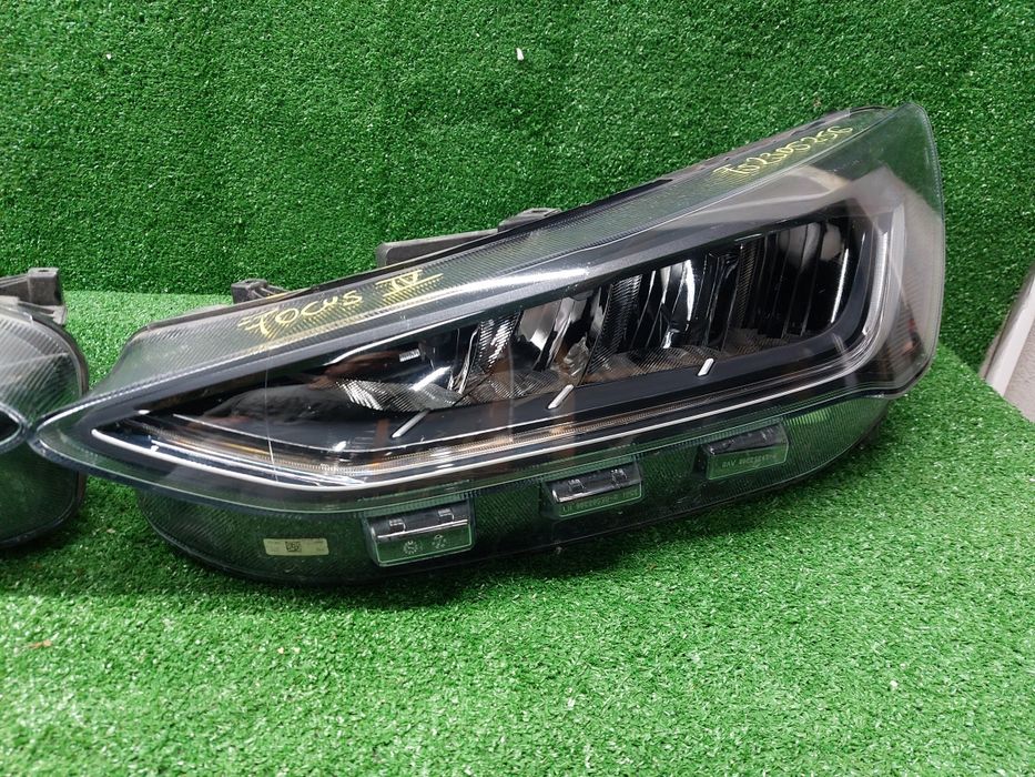 faruri far stanga dreapta original ford focus 4 mk4 facelift full led
