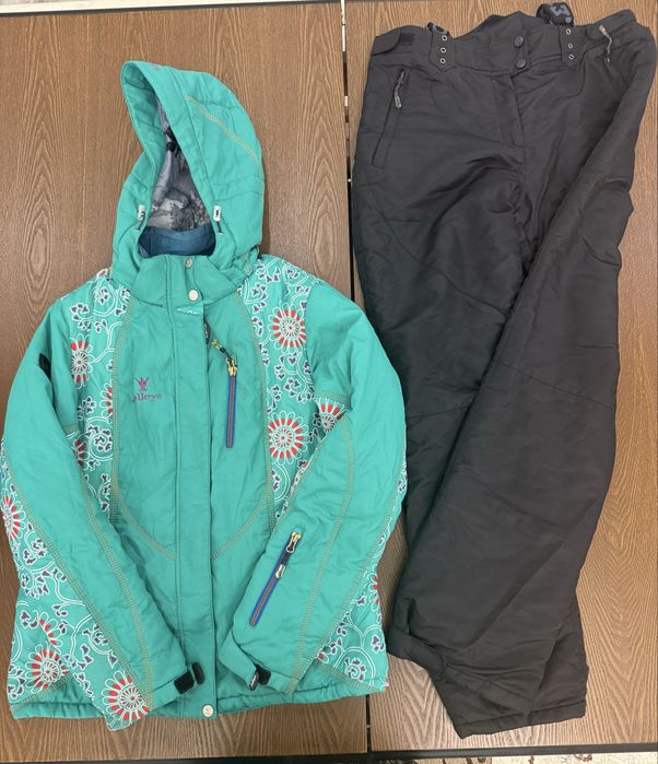 Горнолыжный костюм