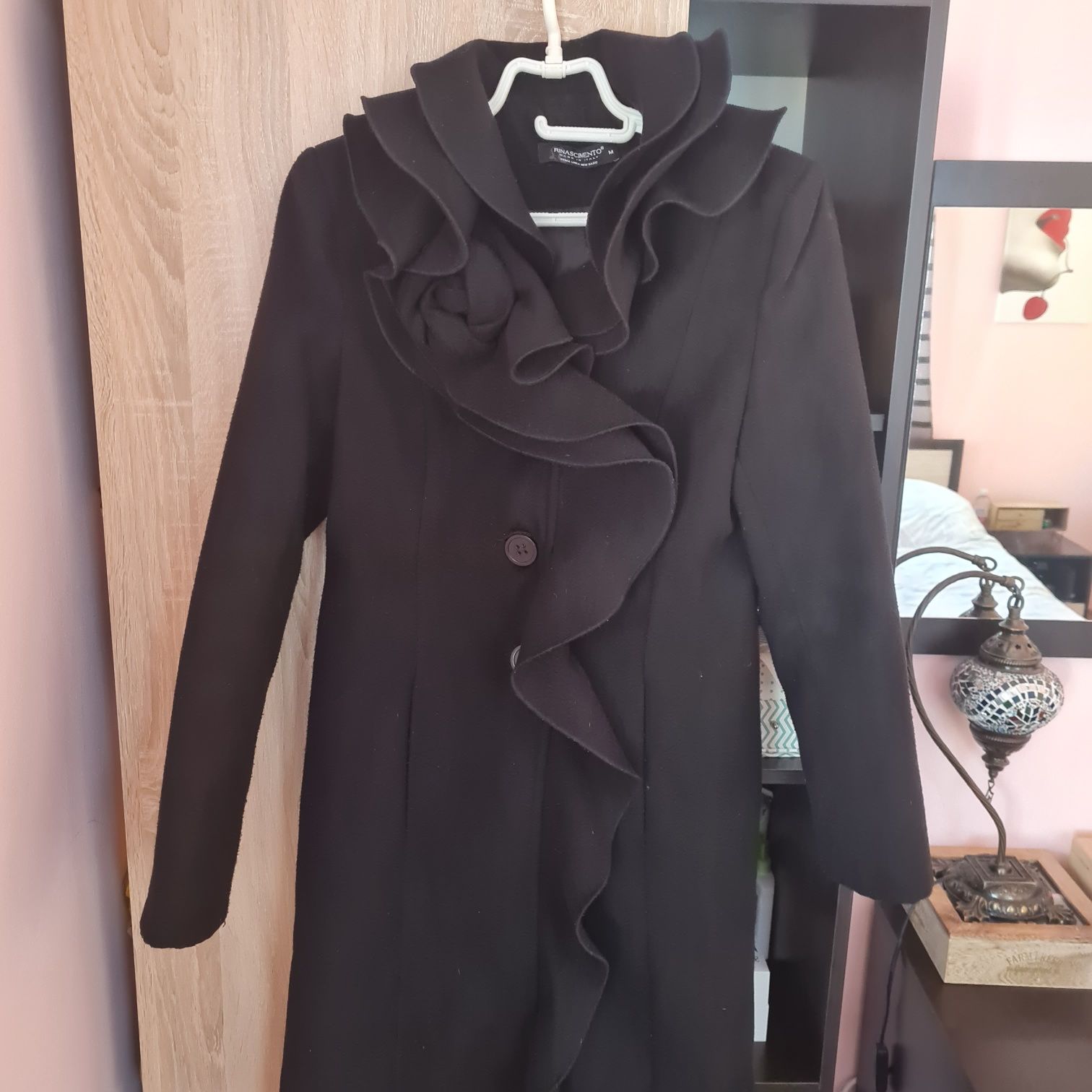RINASCIMENTO, made in Italy черно елегантно палто# размер  M