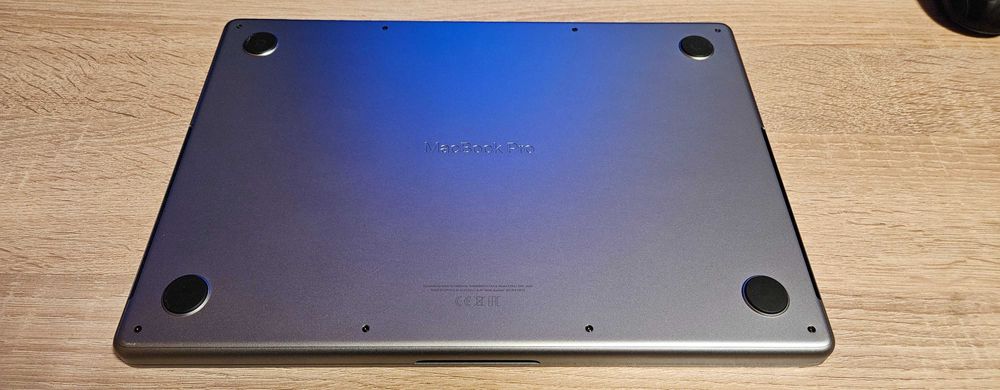 MacBook Pro 14” M1 Pro (A2442, 2021) – 16GB RAM / 512GB SSD