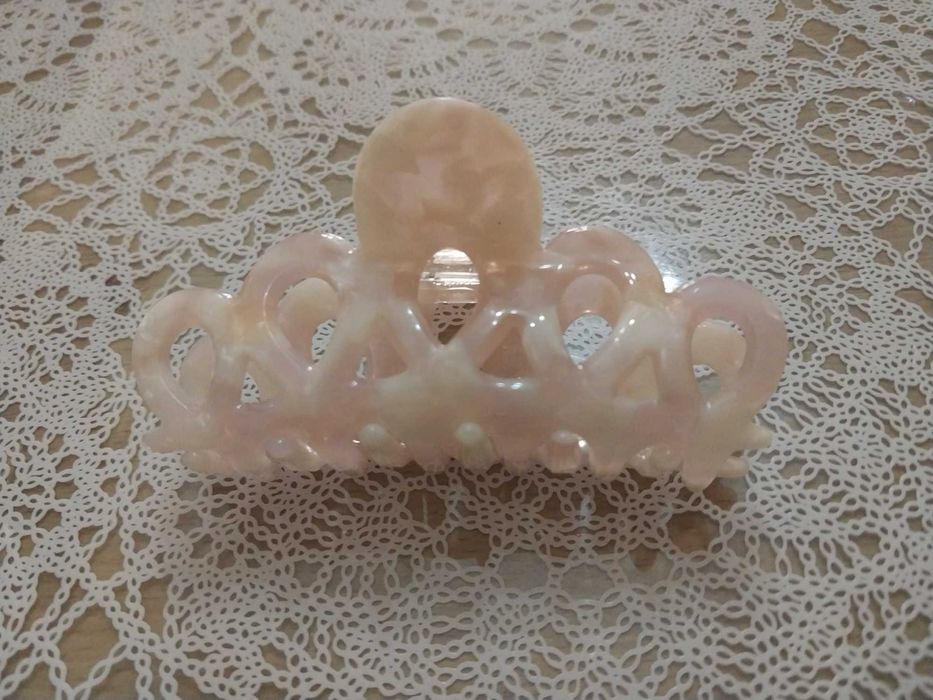 Продаются Корейские Заколки