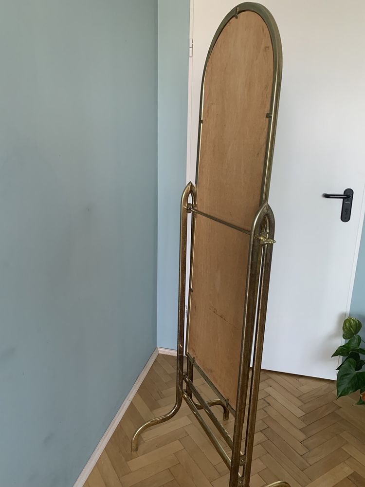 Подово огледало / 70-те