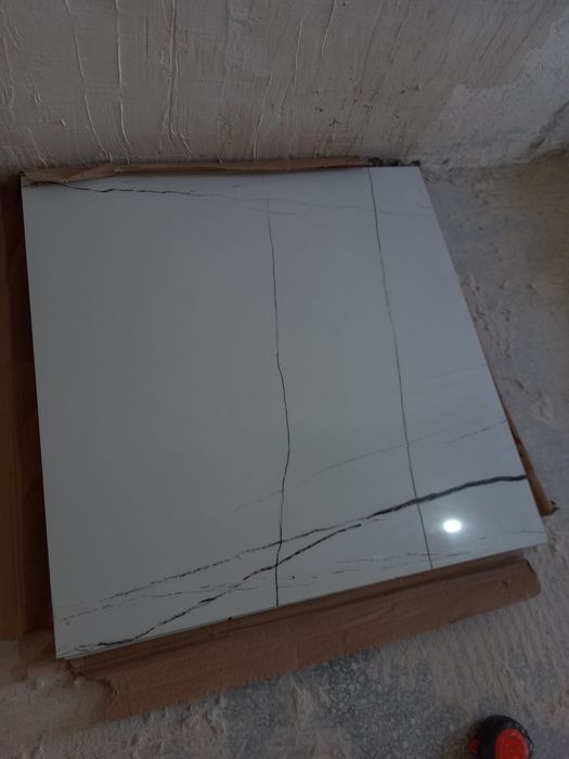 Gresie 60 x 60  oferta!