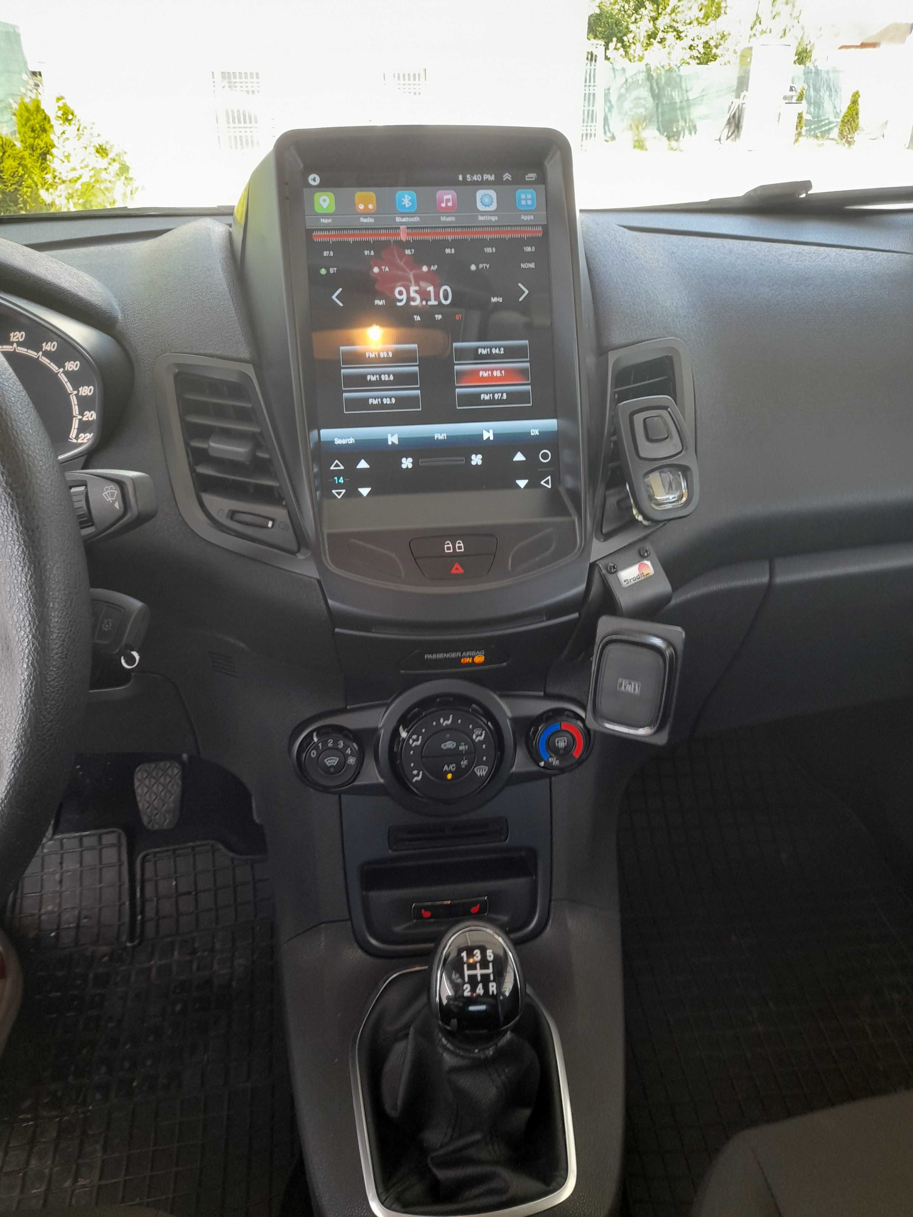 Ford fiesta 2013