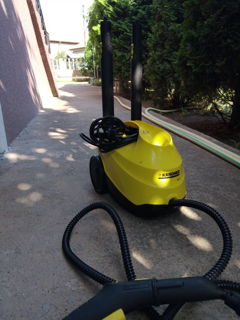 Парочистачка Karcher SC3