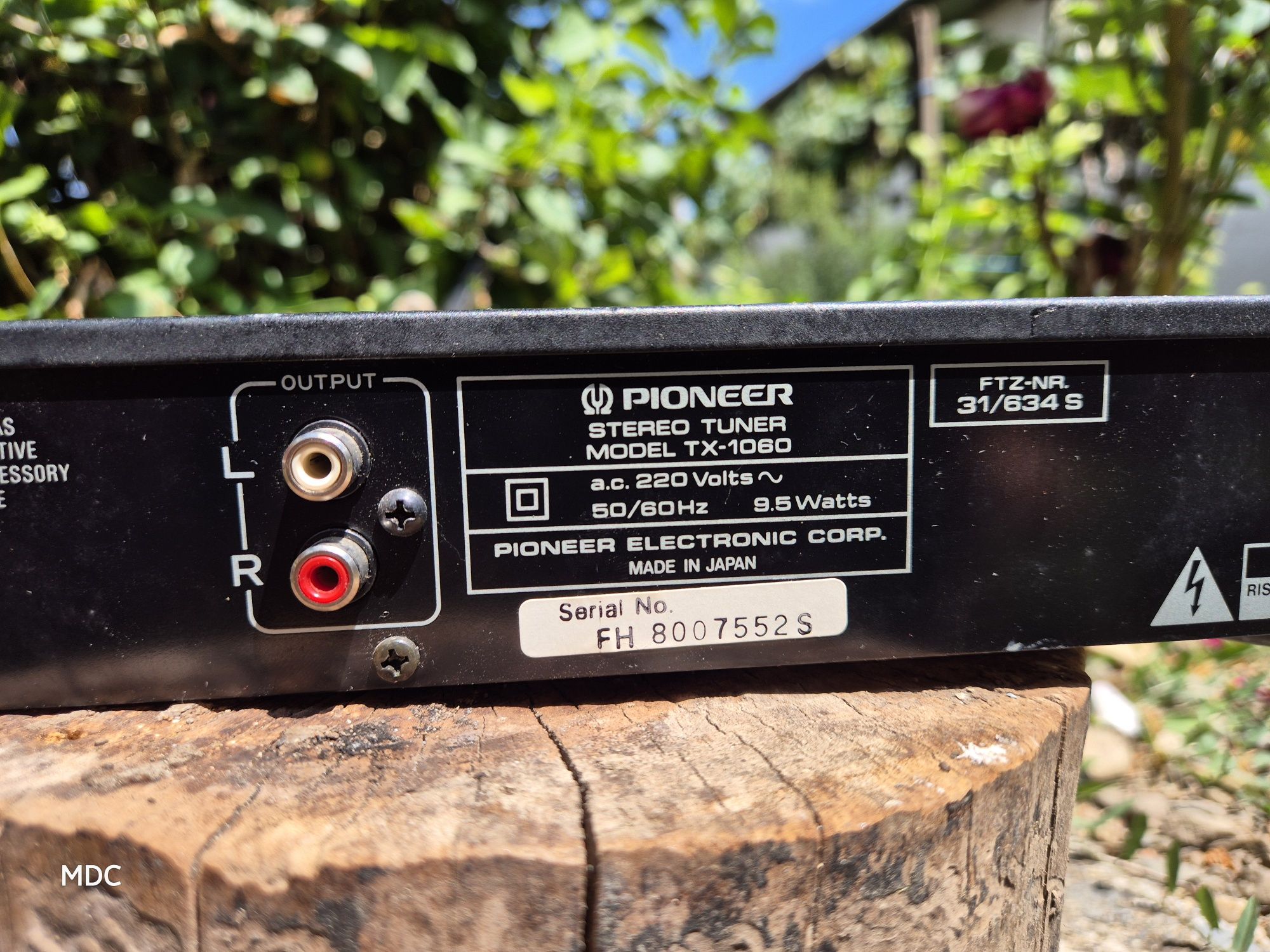 Vând tuner digital stereo Pioneer tx 1060