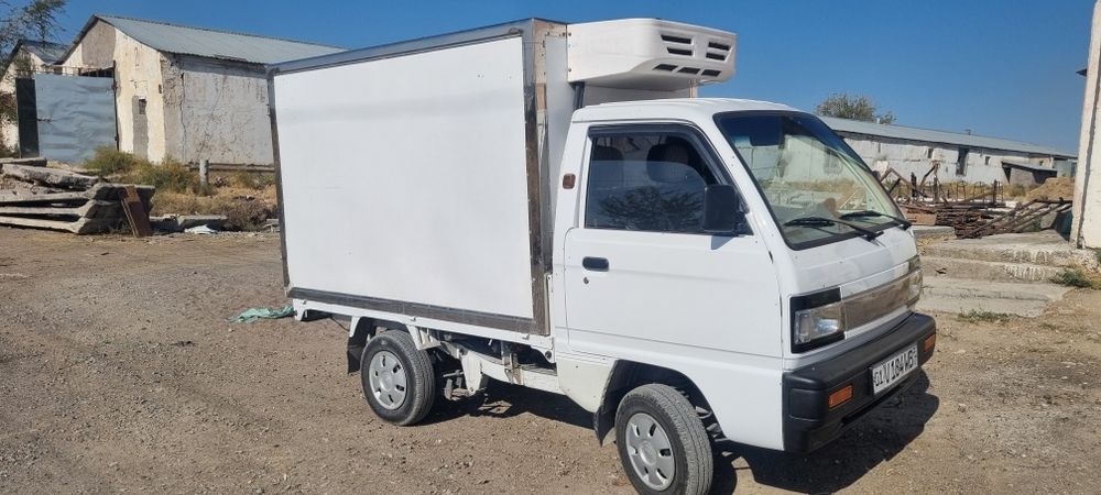 Labo sotiladi gaz benzin izotermik butka bez ref