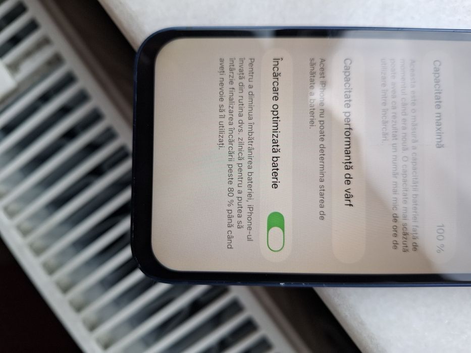 Vând iPhone 12 mini 128 GB baterie 100%