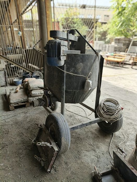 Газоблок аппарат комплект сотилади