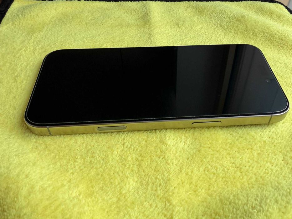 iPhone 16 Pro Max 256GB Natural Titanium eSIM Only