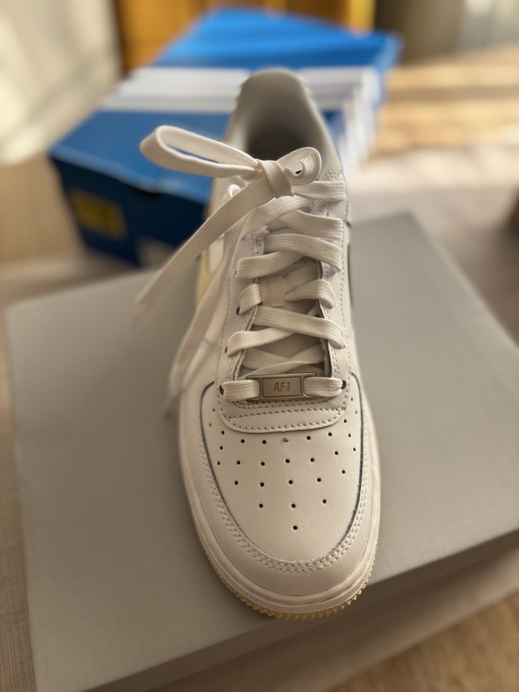 Nike Air Force кецове