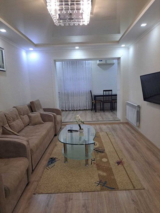 Сдается  3 комн на Госпитальном  своя