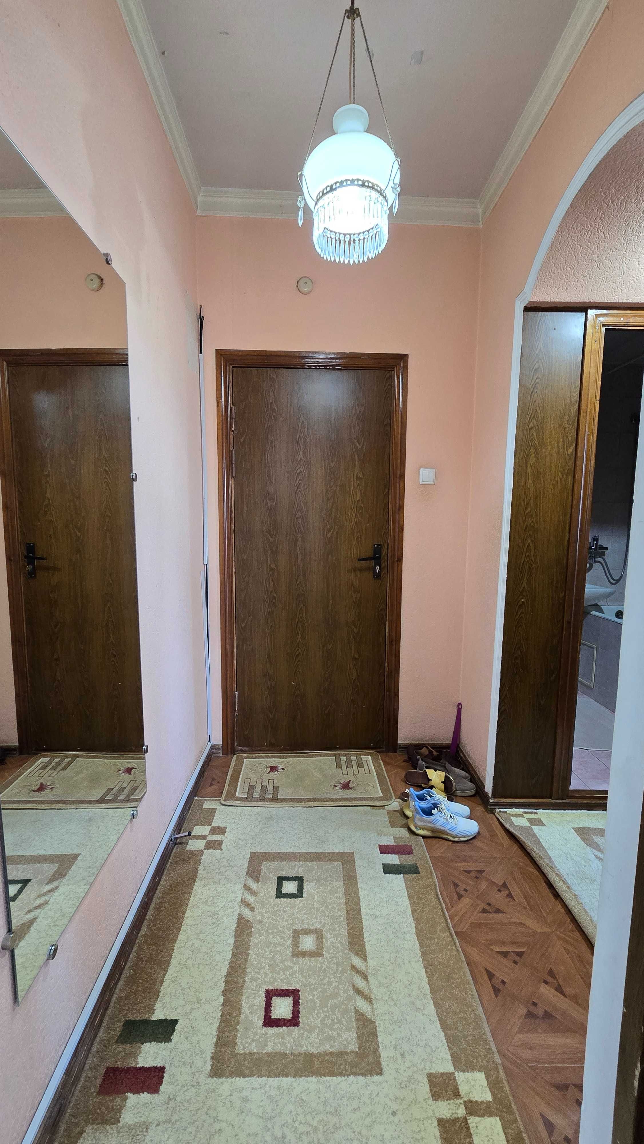 Продаю однокомнатную квариру Юнусабад 14 квартал"