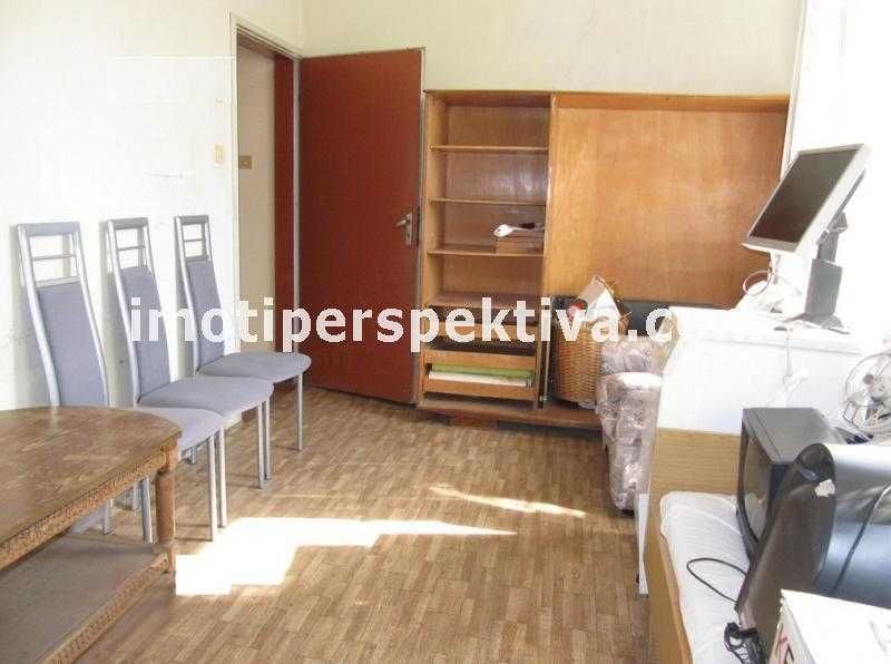 Продава се Тристаен апартамент в Пловдив, Тракия - 96 кв.м за 1146 €/кв.м - Снимка #8