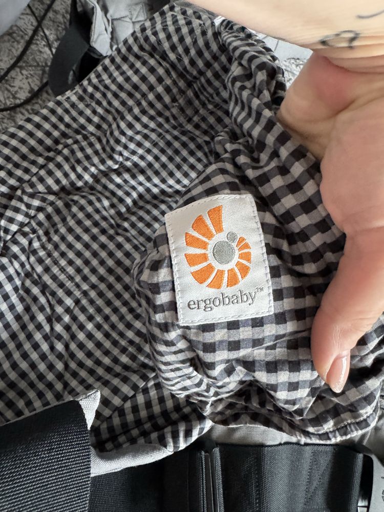 Ергономична раница Ergobaby,Mini слинг, кенгура Chicco