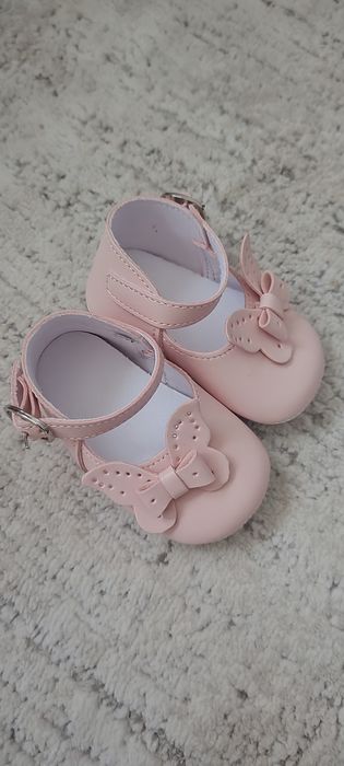 Pantofi bebeluși eleganți