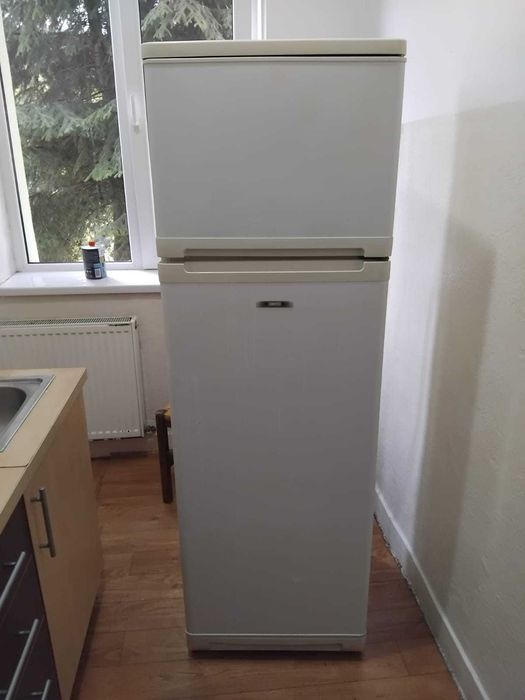 frigider ZANUSSI