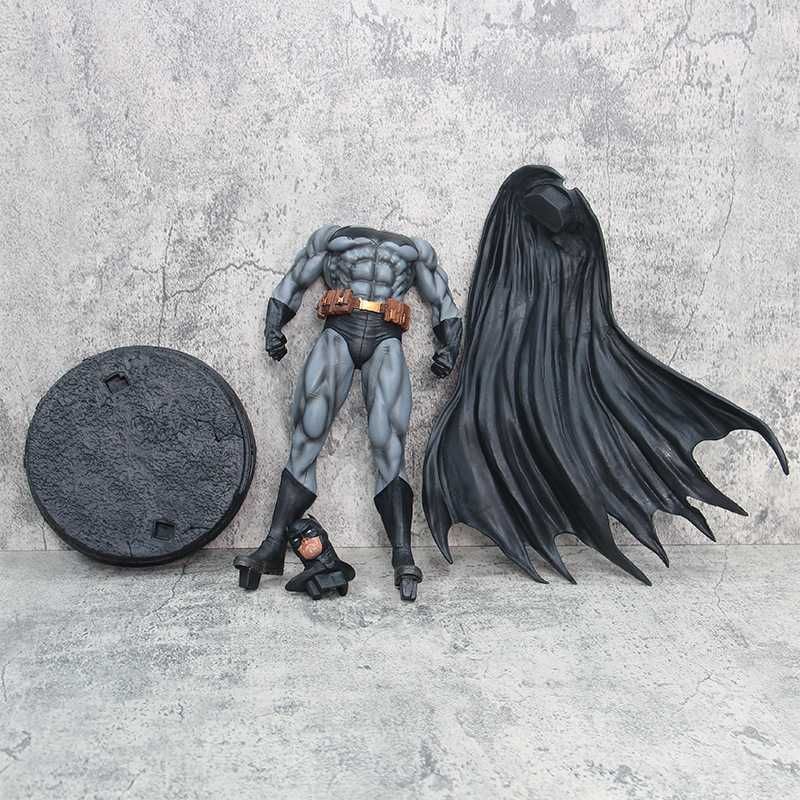 Figurina Dark Knight Batman DC, 38 CM