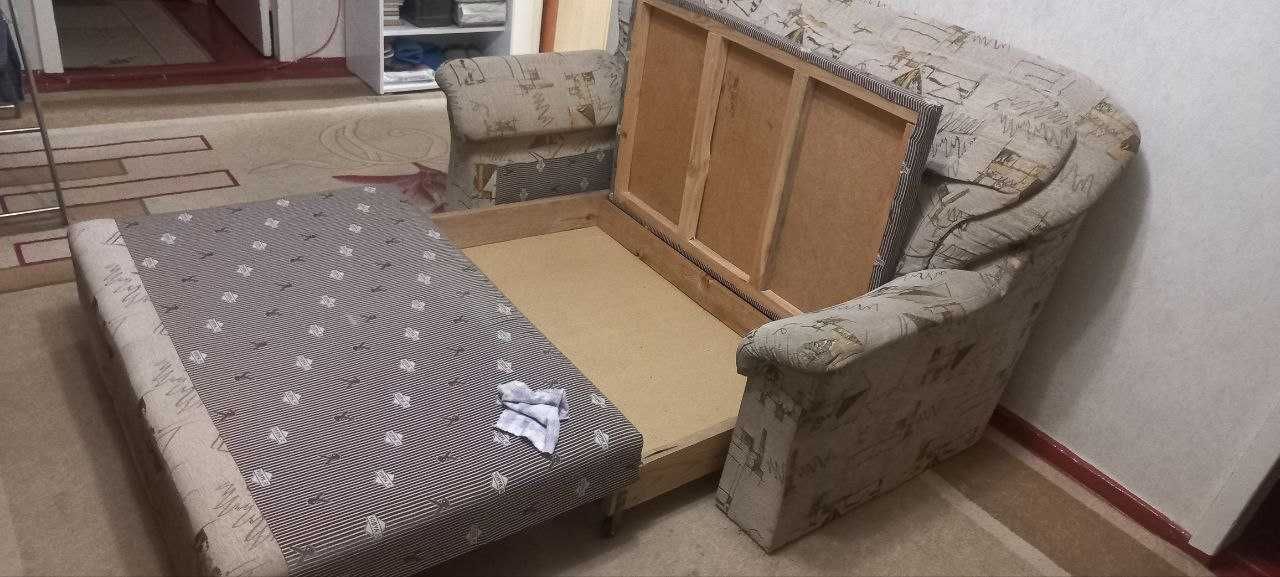Продам диван раскладной