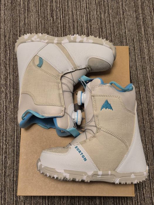 Boots snowboard copii Burton