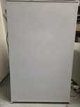 Vand frigider mic,aproape nou,Whirlpool