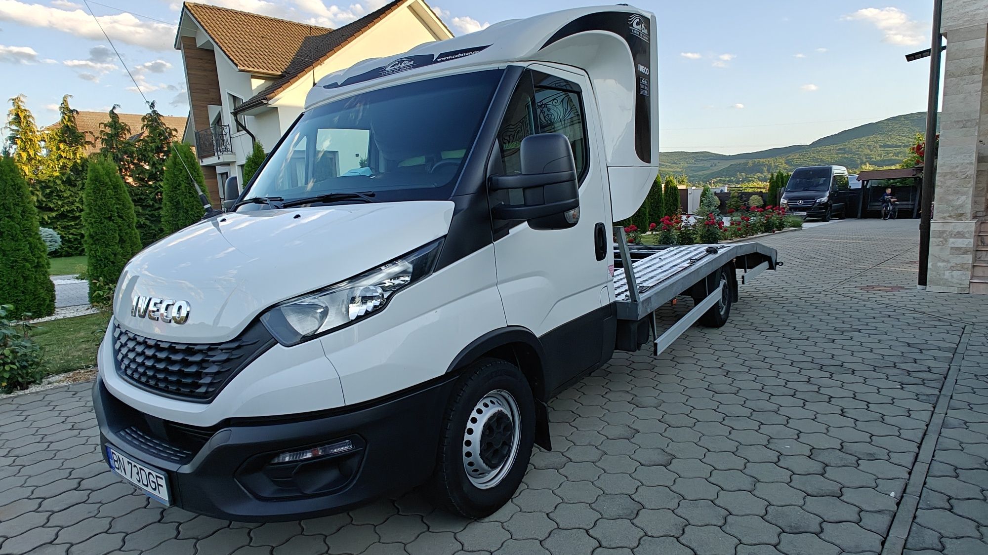 Iveco Daily 35S16 platforma