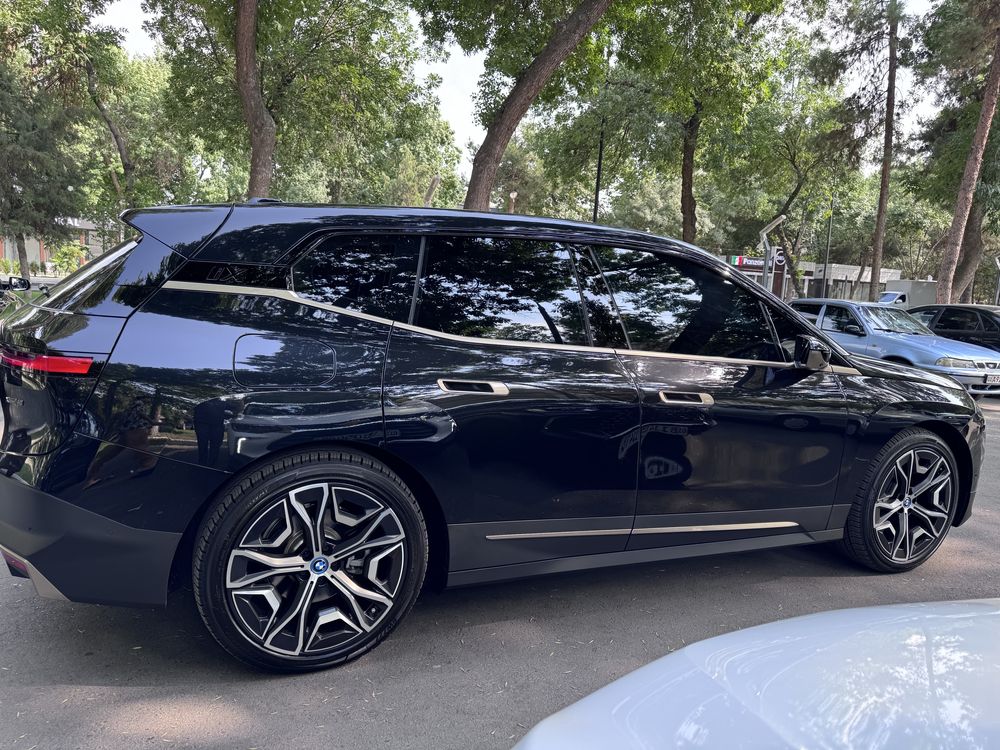 BMW IX XDRIVE40  Made in Germany / 2022 /