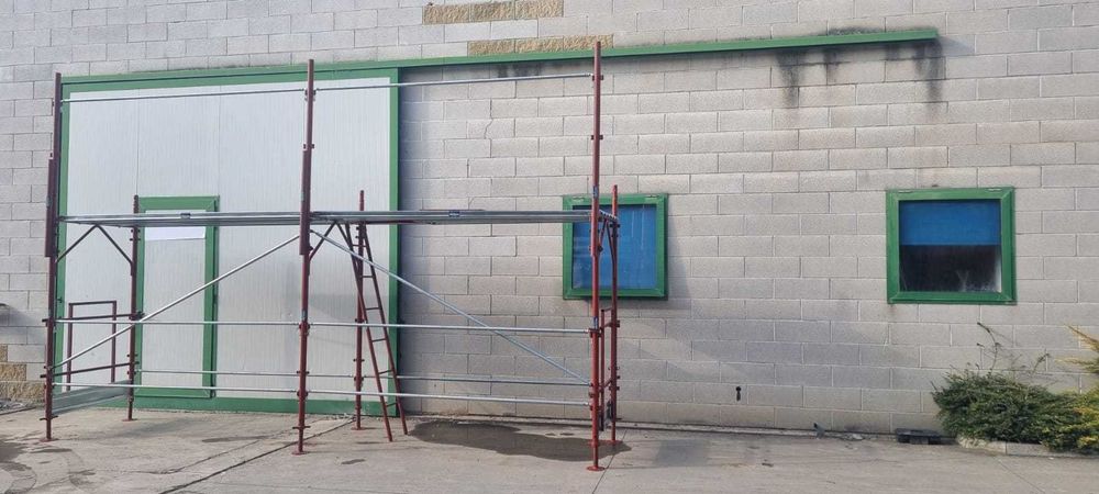 Vanzare schela metalica de exterior cu podina de 1,8 m