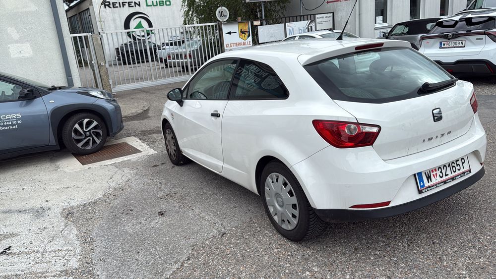 Seat Ibiza 1.2  реални 142000 км