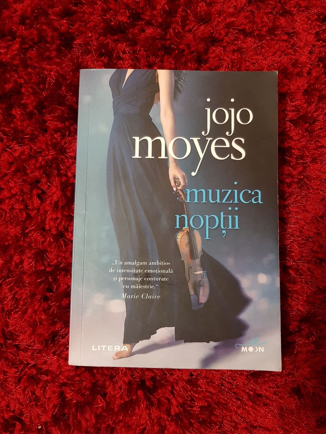 Carti Jojo Moyes - chilipir