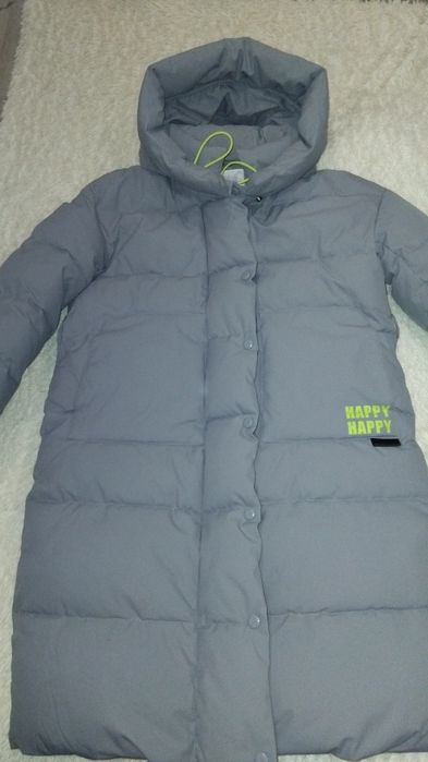 Пуховик на девочку, зимний.