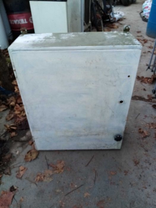 Метално ел табло