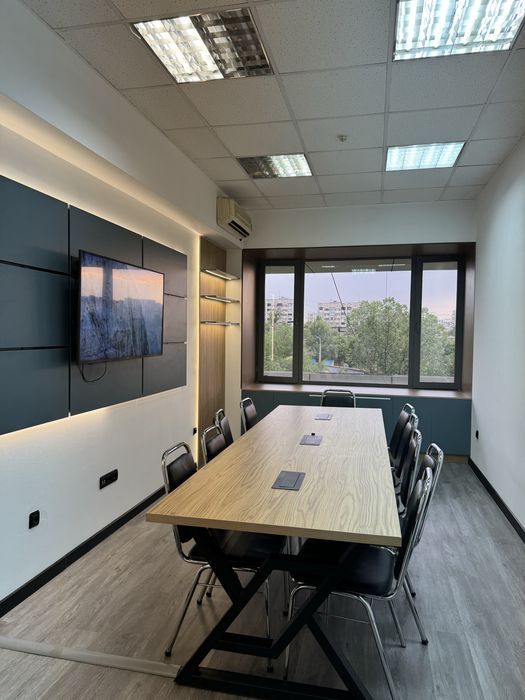 Кабинет для языковых курсов и тренингов — до 12человек