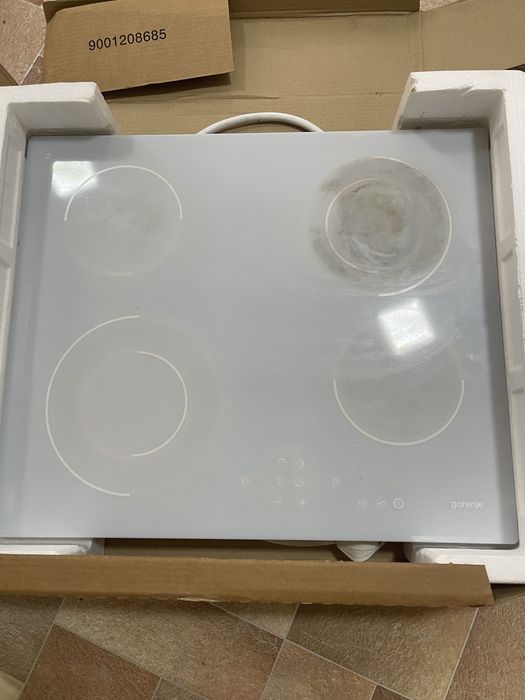 Встраиваемая электрическая индукционная варочная плита GORENJE
