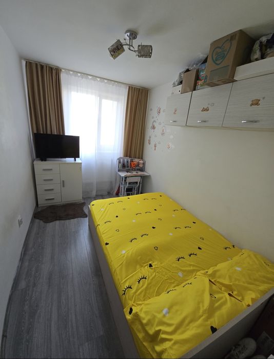 Vand apartament 3  camere Trivale complex 1 etaj 3