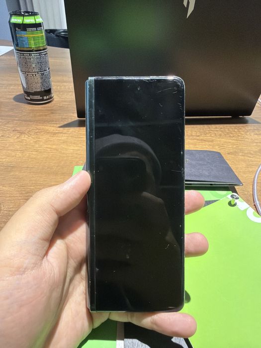 Samsung galaxy z fold 3