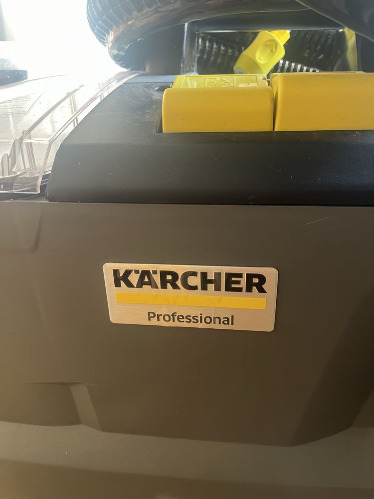 Продам пылесос KARCHER Professional