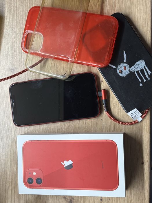 IPhone 11 64GB Red