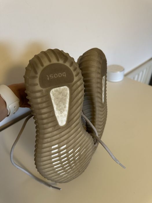 Adidas Yeezy Stare Excelenta