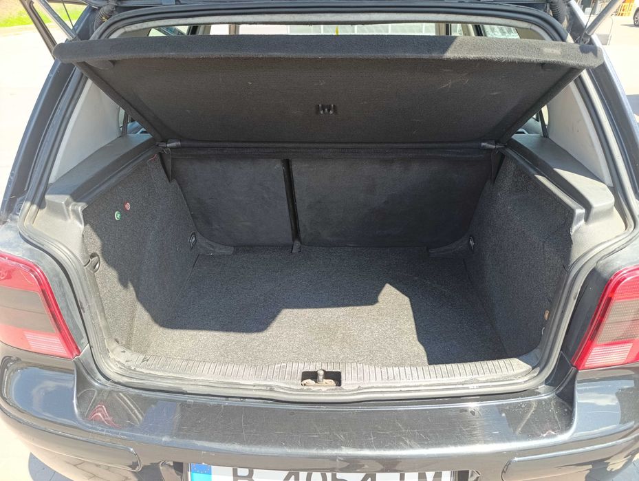 Автомобил Golf 4