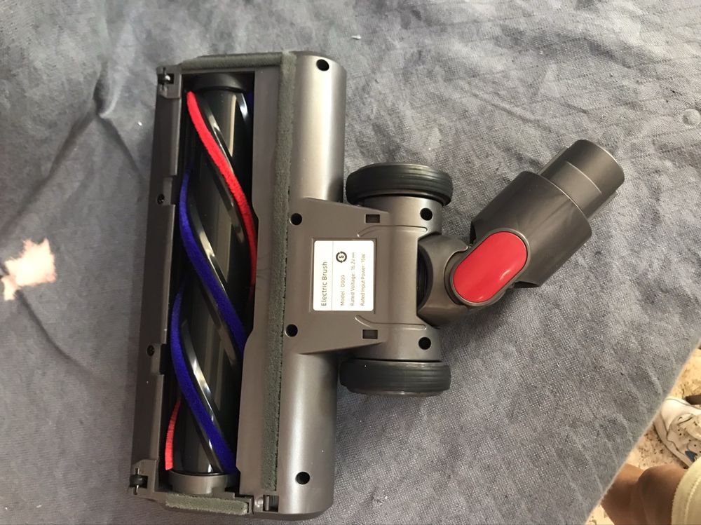 Четка за прахосмукачка Dyson