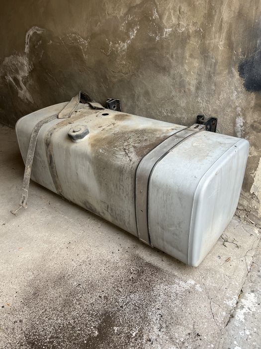 Продам Бак 500л