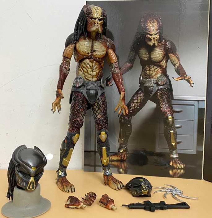 Figurina Lab Escape Fugitive Predator 20 cm