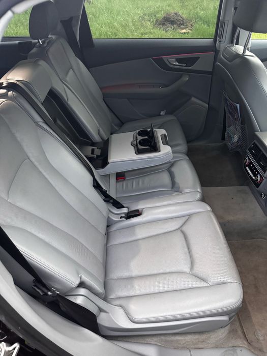 Audi Q7/2018 /30TDI/273 CP 172000 km