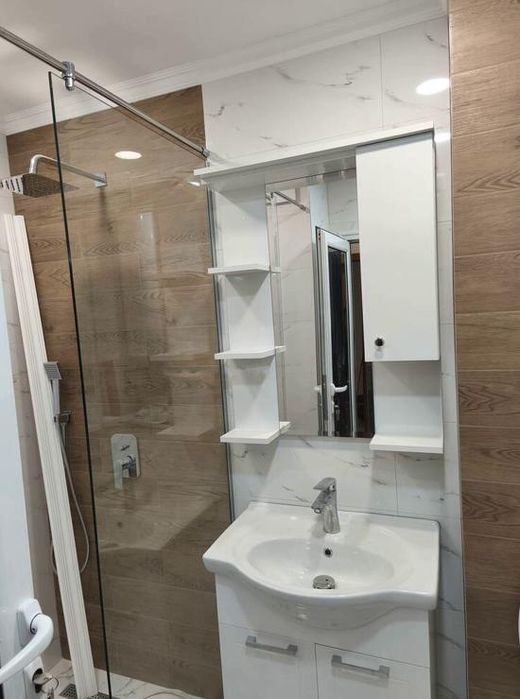 Дава се под наем Двустаен апартамент в Пловдив, Христо Смирненски - 75 кв.м за 390 € - Снимка #6