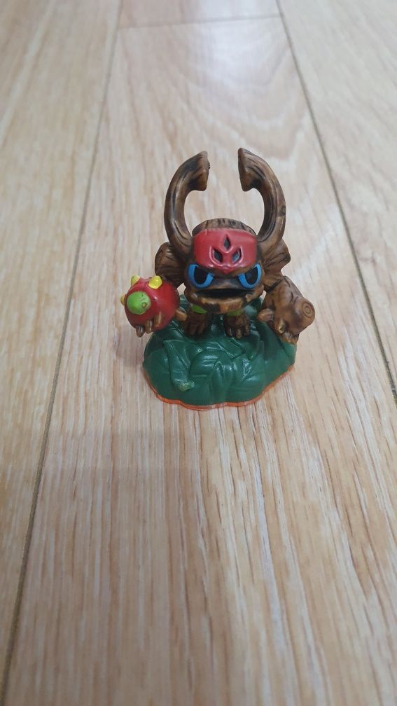 Skylanders Giants Sidekick Barkley