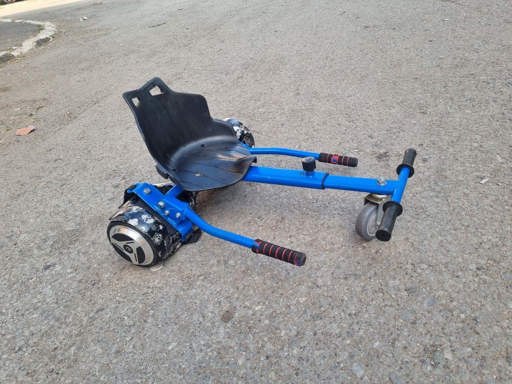 Vând hoverboard împreună cu scaun