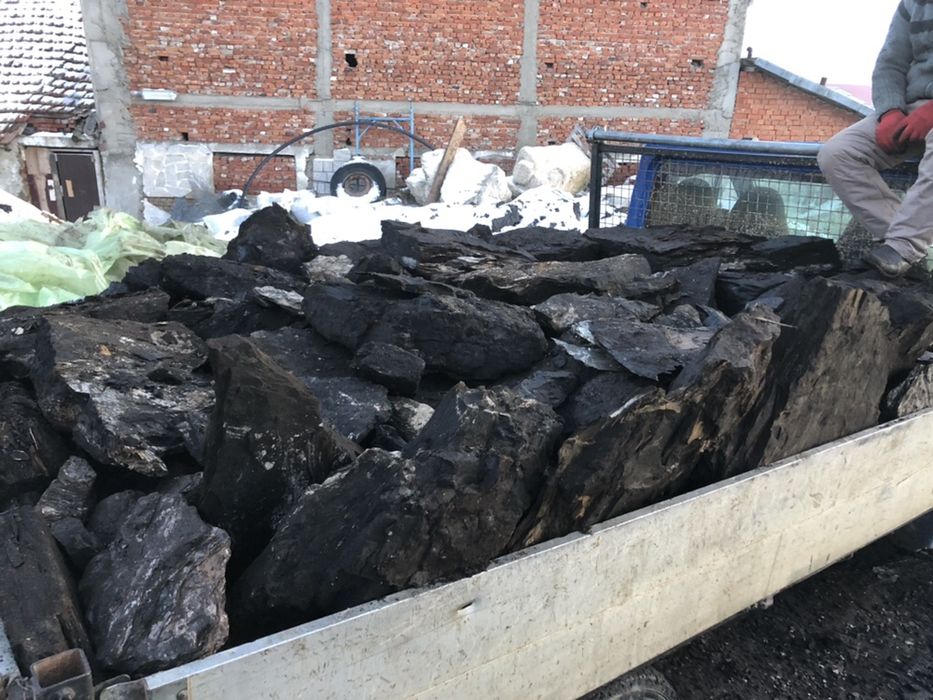 Carbuni pentru foc sortati manual lignit calitatea 1