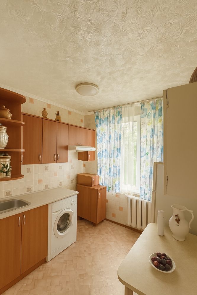 Продам 2-х комнатную каартиру! Микрорайон 1а, дом 9